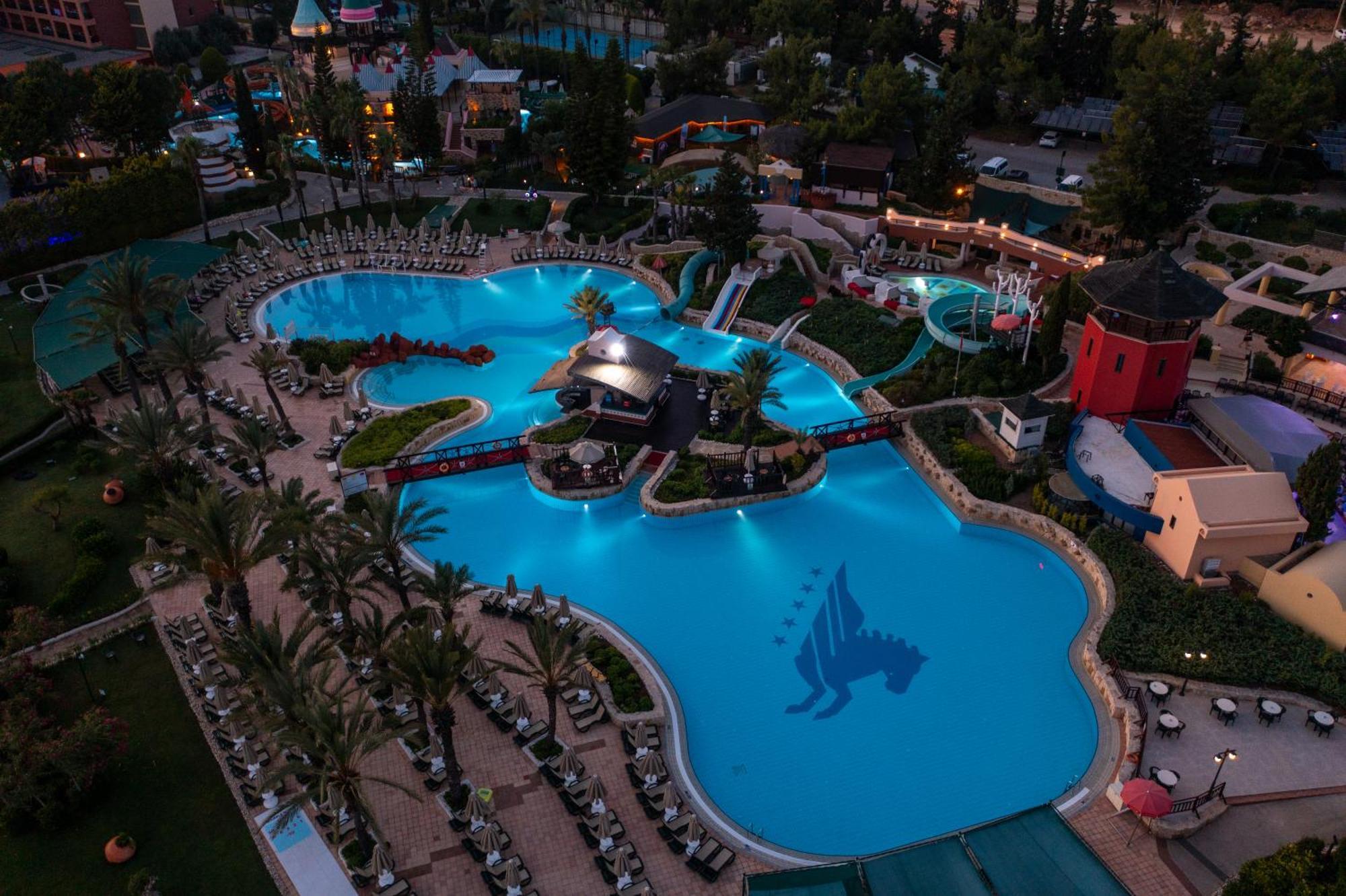 Отель Aqi Pegasos 5*