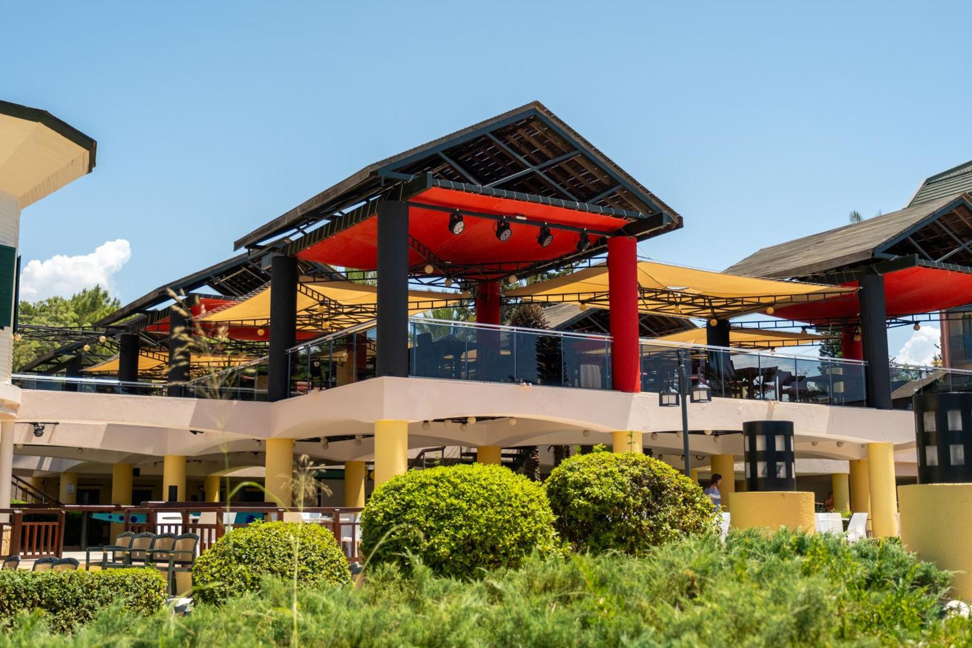Aqi Pegasos Hotel 5*
